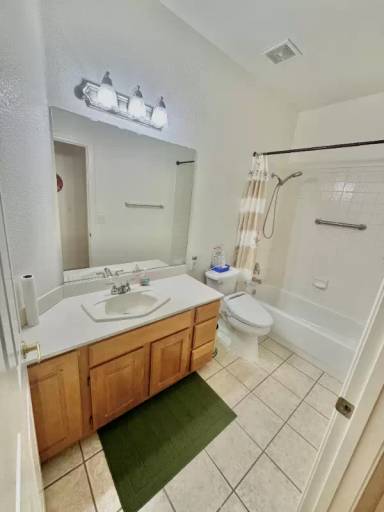 Main picture of 8826 Bridgeport Bay Ave