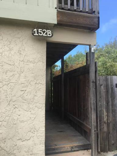 Main picture of 152 Franklin St