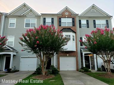 Main picture of 2616 Wyntercrest Ln