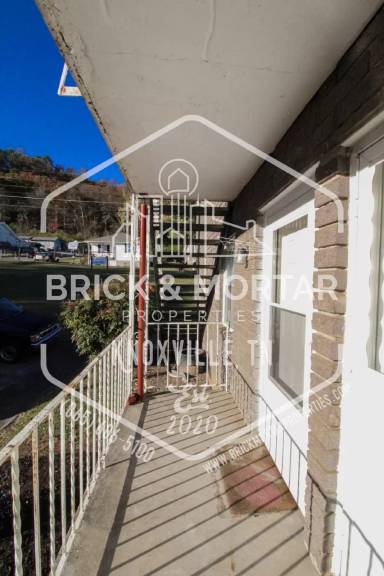 Main picture of 500 Farragut Ave