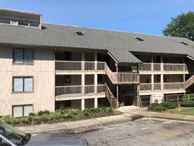 Main picture of 3025 Huntleigh Dr