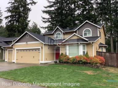Main picture of 3018 31st Ln NE