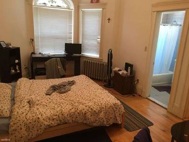 Main picture of Westland Avenue And Mass Ave