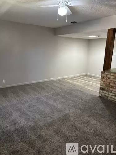 Main picture of 110 E Josephine St