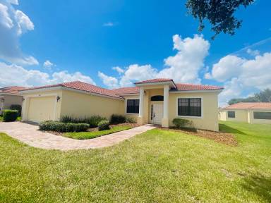 Main picture of 404 Cinnamon Dr