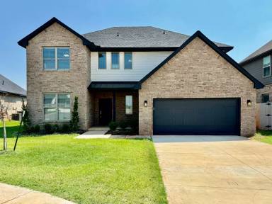 Main picture of 6208 NW 177th St
