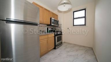 Main picture of 2246 49th St
