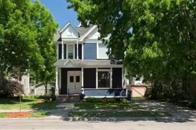 Main picture of 1805 15th Ave S