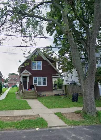 Main picture of 2711 La Salle Ave