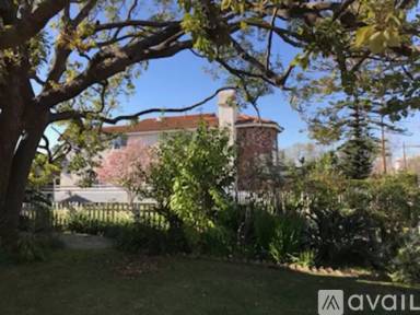Main picture of 3941 Beethoven St