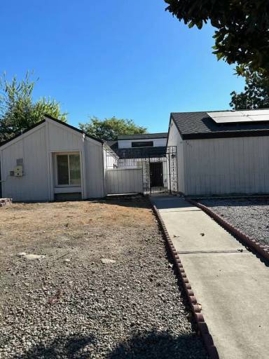 Main picture of 7011 Bridgeport Cir