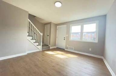 Main picture of 7850 Eastdale Rd