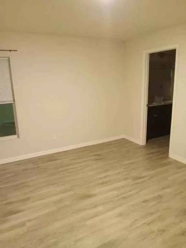 Main picture of 12756 Buffing Rd