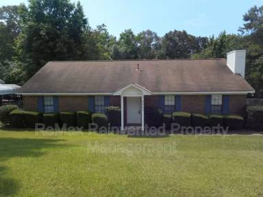 Main picture of 3861 Crest Dr