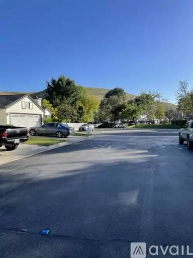 Main picture of 494 Algonquin Dr