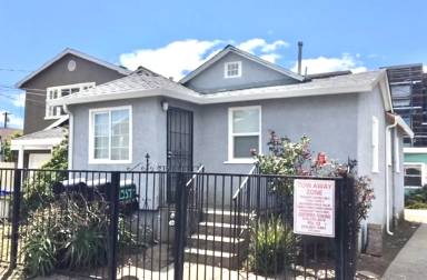 Main picture of 1537 Truman St