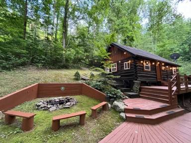 Main picture of 1878 Little Cove Rd