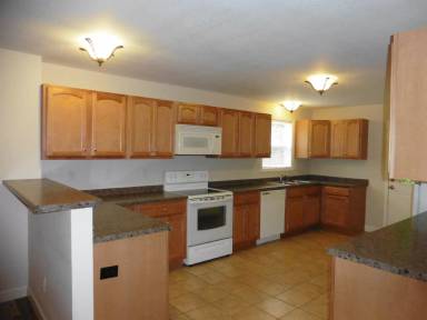 Main picture of 20 Howard Row Pl