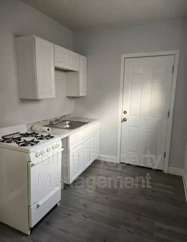 Main picture of 3893 West 23rd Street - 2 Cleveland, OH 44109