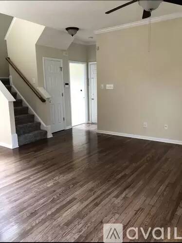 Main picture of 102 College Ave