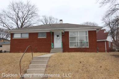 Main picture of 3630 N 88th St