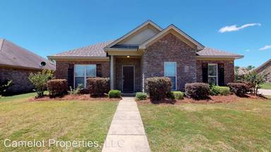 Main picture of 5900 Amberwood Ln