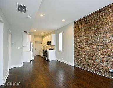 Main picture of 2721 W Division St
