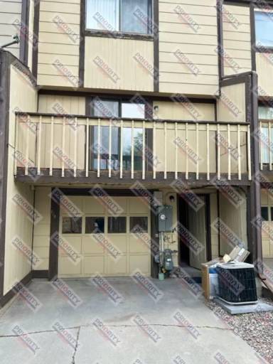 Main picture of 710 S Gurley Ave