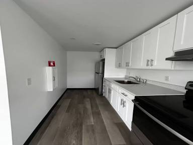 Main picture of 415 Olo St