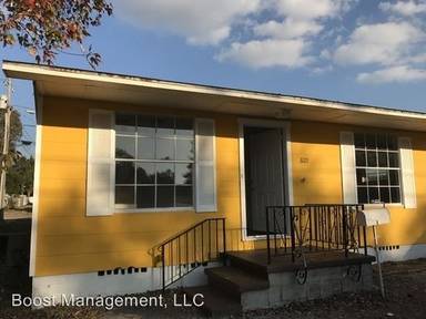 Main picture of 3221 49th St N