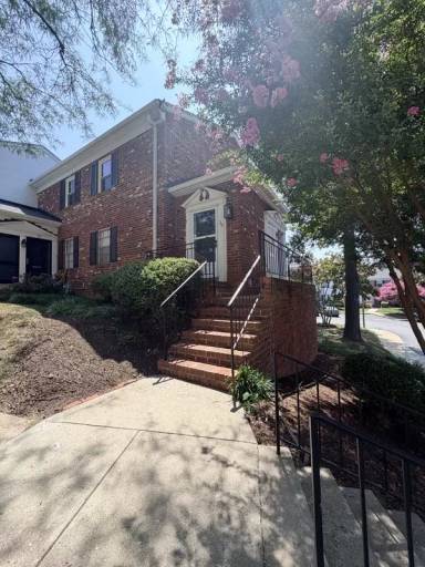 Main picture of 39 Rock Garden Ln