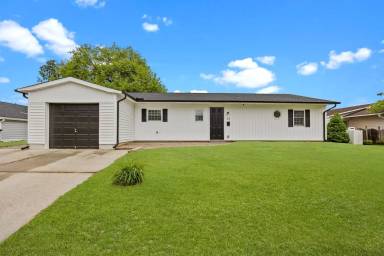 Main picture of 24 Lavender Ln