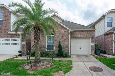 Main picture of 9106 Sunlight Oak Ln