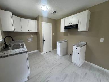 Main picture of 1253 Athey Rd