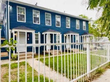 Main picture of 1724 Pear St