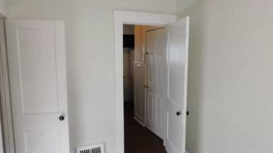 Main picture of 4305 W 28th St