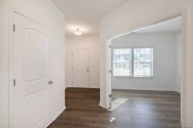 Main picture of 3018 Apple Creek Ct
