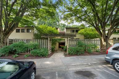 Main picture of 5707 Harpers Farm Rd