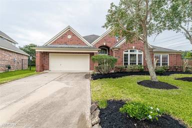 Main picture of 2602 Sugarbush Ln