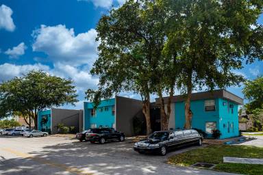 Main picture of 6000 NW 7 St. Margate - 3