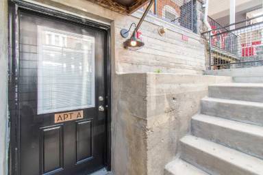 Main picture of 5212 Sansom St