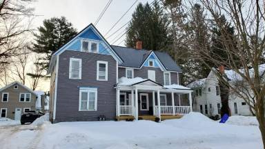 Main picture of 27 Pine St