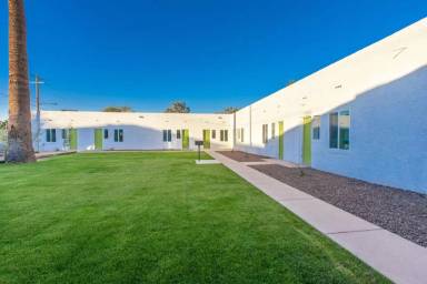 Main picture of 12on10 | 646 North 10th Avenue - 06
