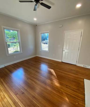 Main picture of 26 Wallace St