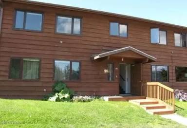 Main picture of 3479 Landings St