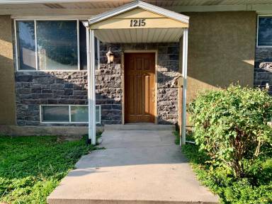 Main picture of 1215 E Sego Lily Dr