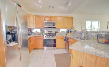 Main picture of 9400 W Debbie Ln
