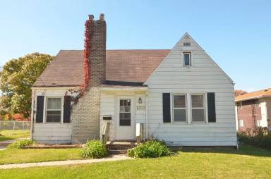 Main picture of 1303 Oakland Rd NE