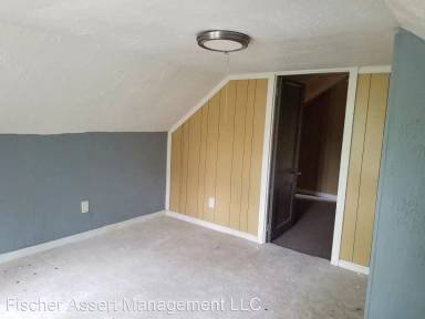 Main picture of 3519 W 100th St