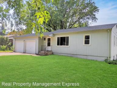 Main picture of 3321 N 10th Ave